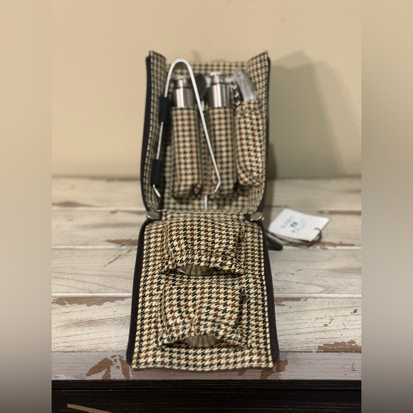 Cutter & Buck Grand Biloxi Canvas/ Leather Cocktail Mixing Travel Set With Case - Picture 3 of 5